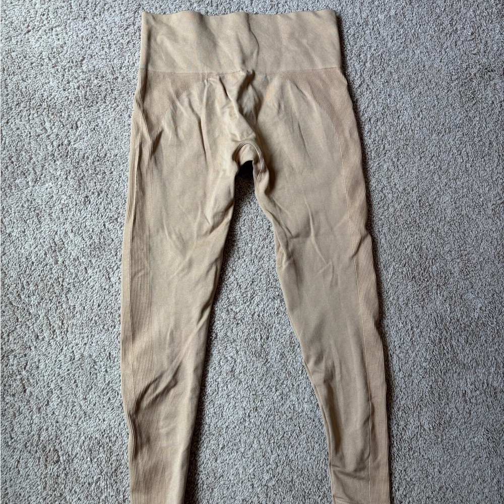 SET Active x REVOLVE Sculptflex leggings